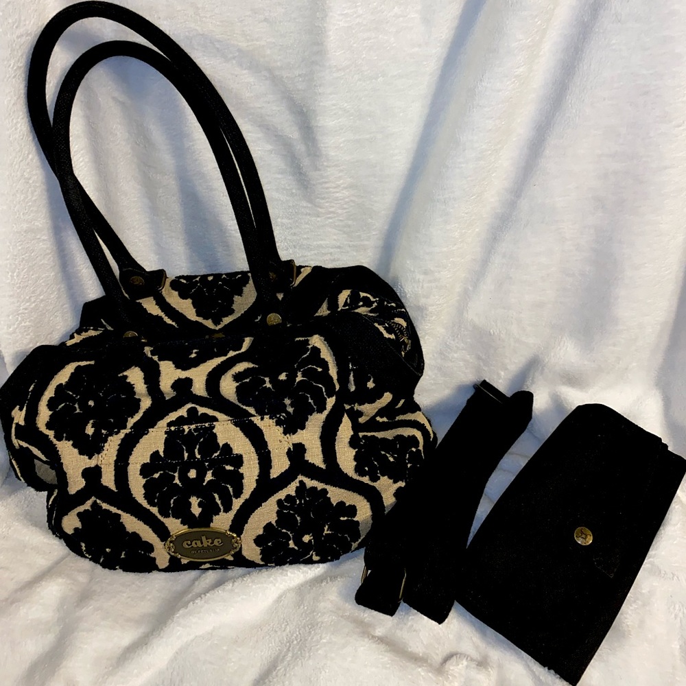 CAKE by Petunia Pickle Bottom bag